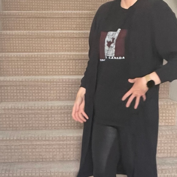 Vintage Vancouver Canada British Columbia black unisex oversized T-shirt - Picture 3 of 5